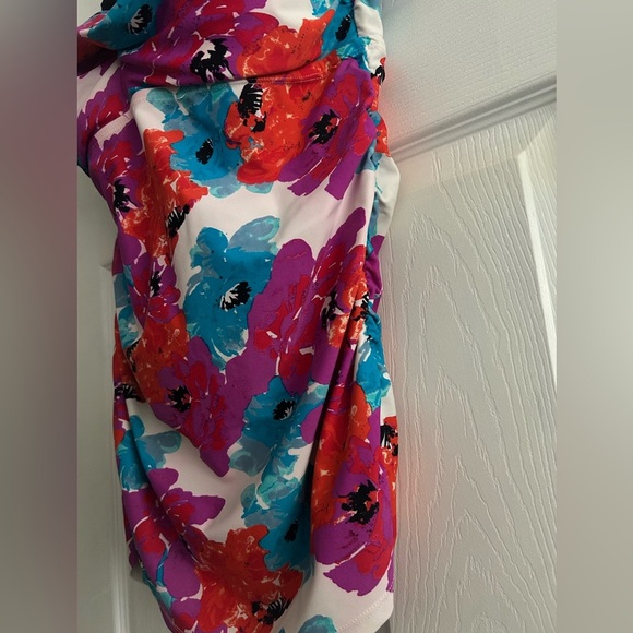 Mazu Swim Floral Plus Size (14) Tankini Top only Padded tata Support Cinched - Picture 4 of 10